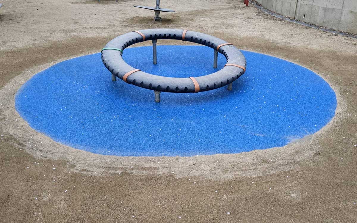 ラバーフローリング・人工芝設置イメージ